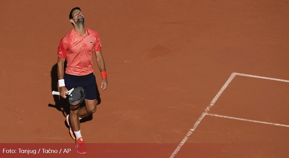 novak djokovic tanjug ap Christophe Ena.webp